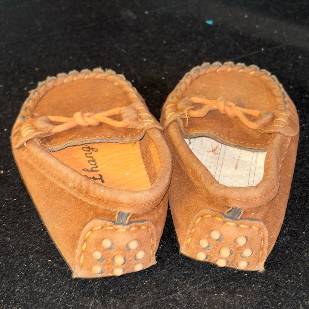 Moccasins - Picture 2 of 6